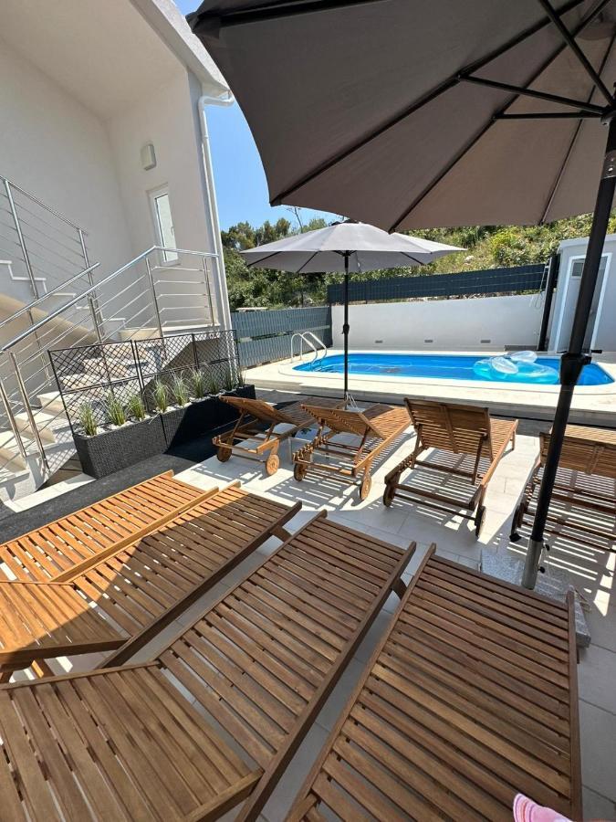 Villa Milena Sweet Apartment-With A Pool Трогир Экстерьер фото